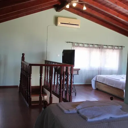 Stathis House Ahillion Casa de Férias Achílleion
