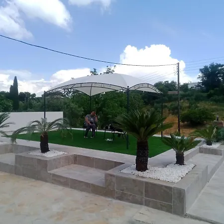 Stathis House Ahillion Casa de Férias Achílleion