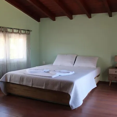 Casa de Férias Stathis House Ahillion
