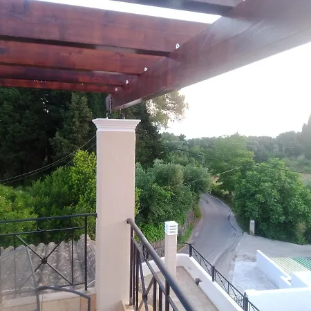 Stathis House Ahillion Casa de Férias